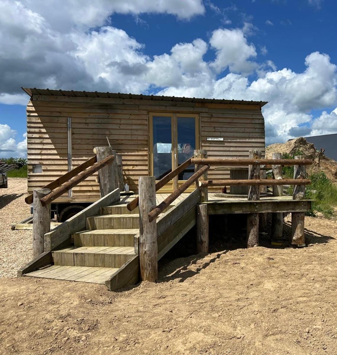 Hostal Tiny House Digny Exterior foto